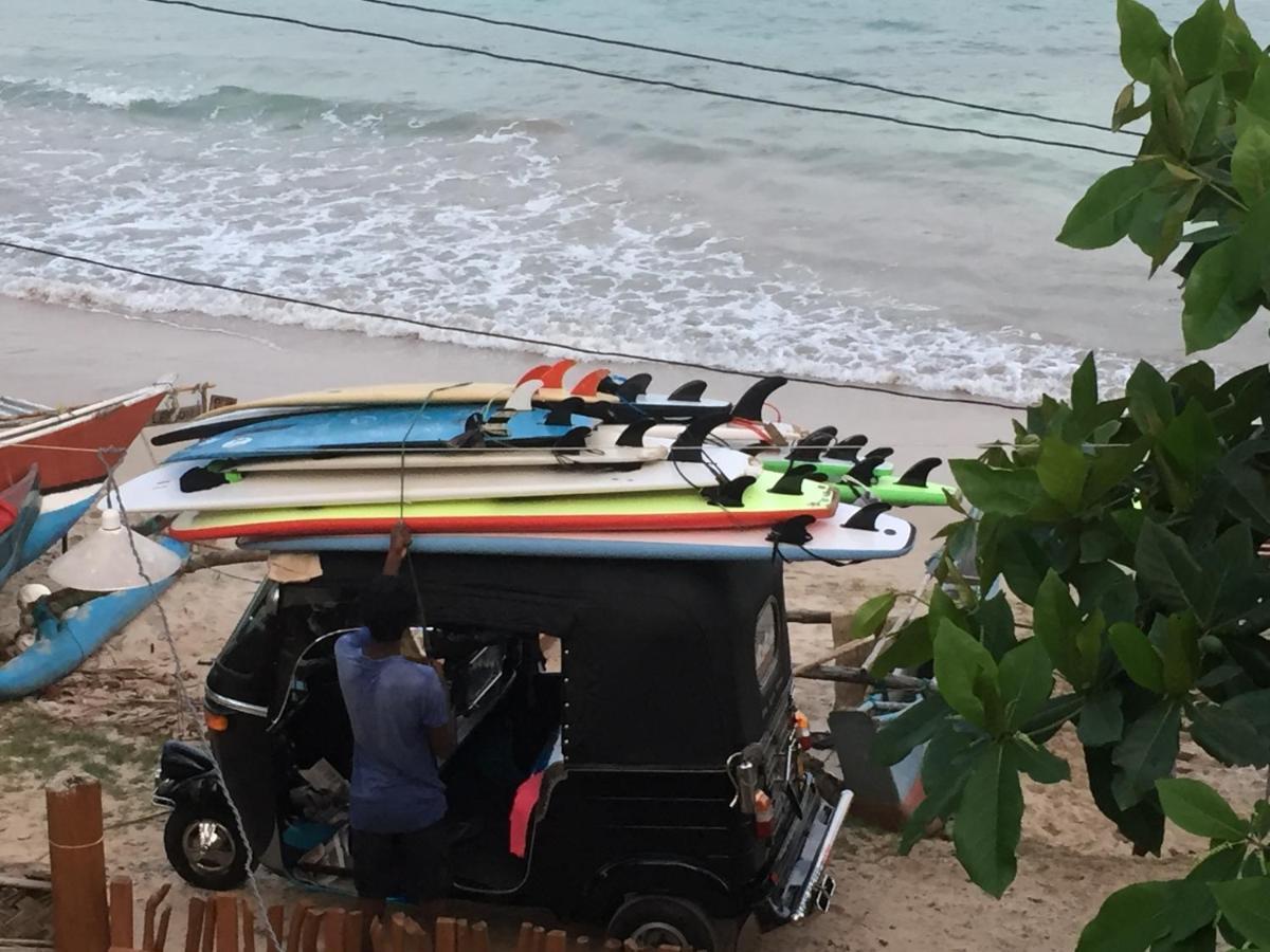 Sundance Surf Coconut Point Hotel Weligama Eksteriør billede
